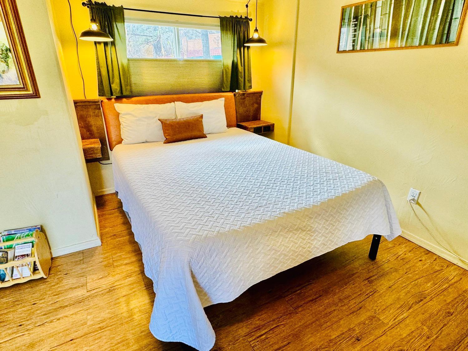 Mile High Ranch Hotel Бисби Екстериор снимка